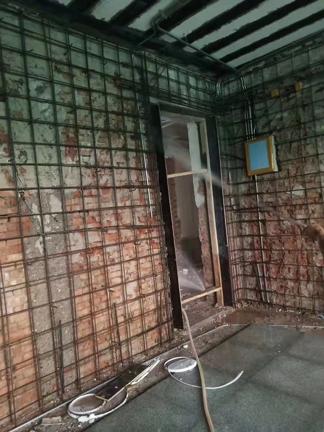 松潘旧房屋改造加固的降低价格办法